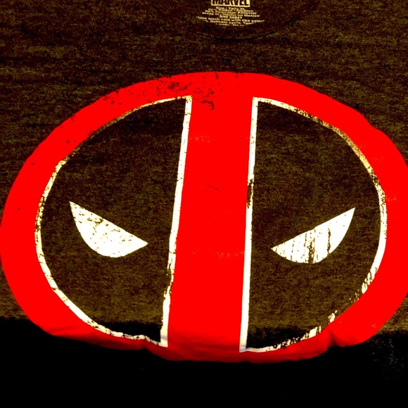 Marvel Comics DEADPOOL graphic tee, XL - Picture 1 of 4